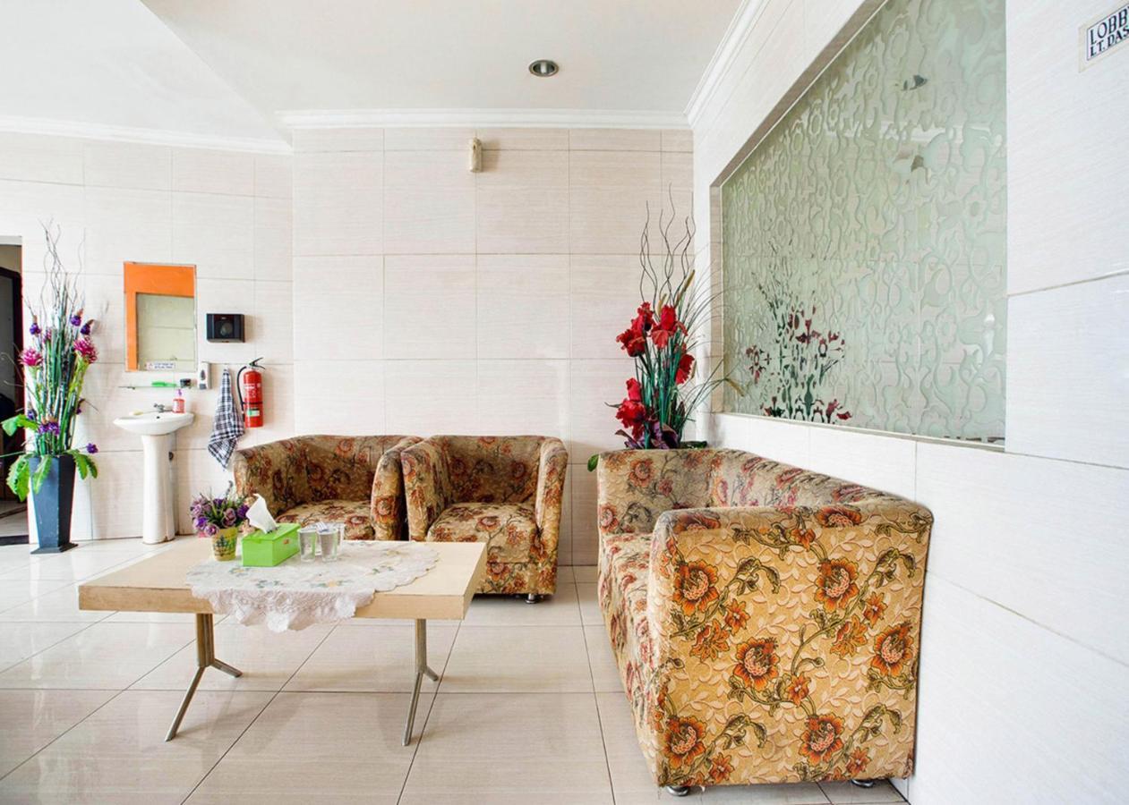 Oyo 2554 Hotel Arimbi Lama Dewi Sartika Bandung Extérieur photo