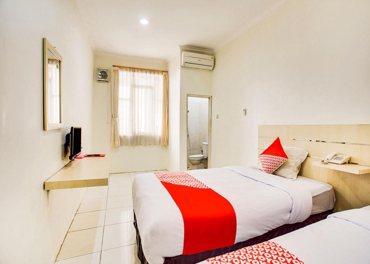 Oyo 2554 Hotel Arimbi Lama Dewi Sartika Bandung Extérieur photo